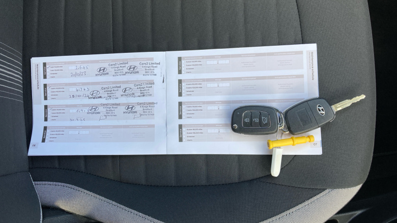 Hyundai i10 1.0 MPi SE Connect 5dr Petrol Hatchback